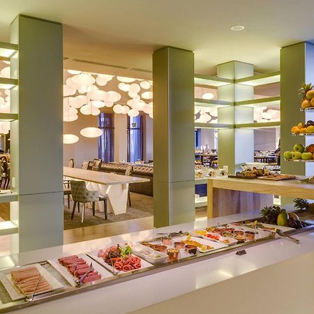 Protea Hotel Fire & Ice! By Marriott Pretoria Menlyn Exterior foto