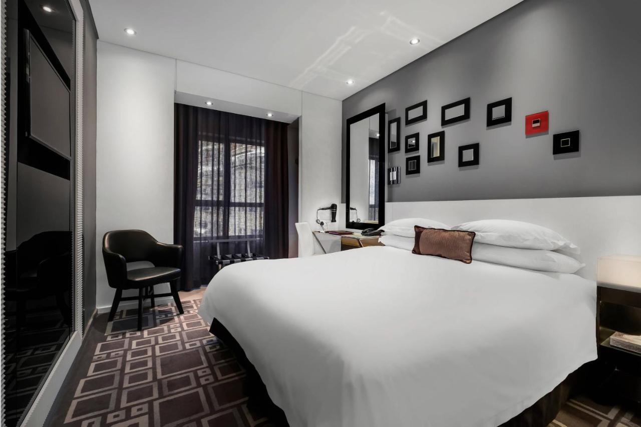 Protea Hotel Fire & Ice! By Marriott Pretoria Menlyn Exterior foto